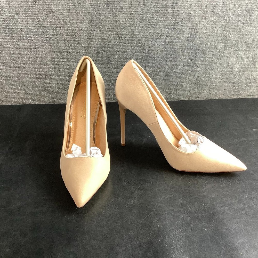 LILIANA VITTO - 1 NUDE HIGH HEEL PUMPS